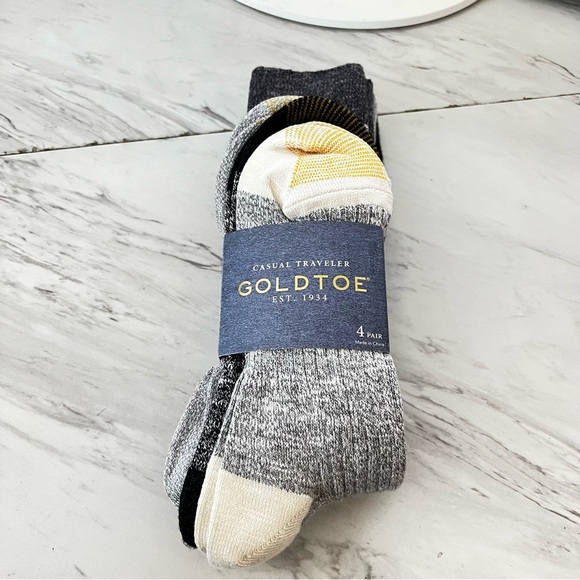 Gold Toe 4 Pair Socks Shoe Size 6-12 1/2 Casual Traveler Crew - Picture 1 of 7